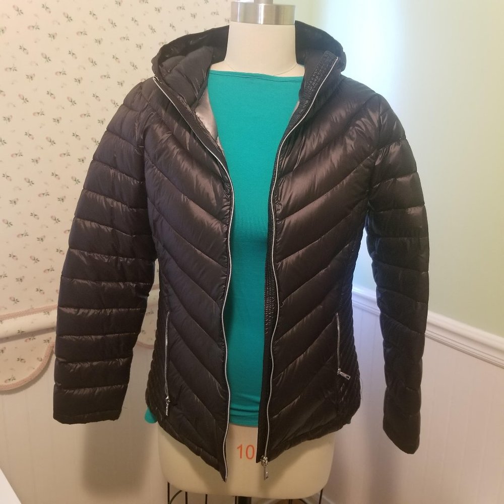 Calvin Klein Light Weight Puffer Jacket L